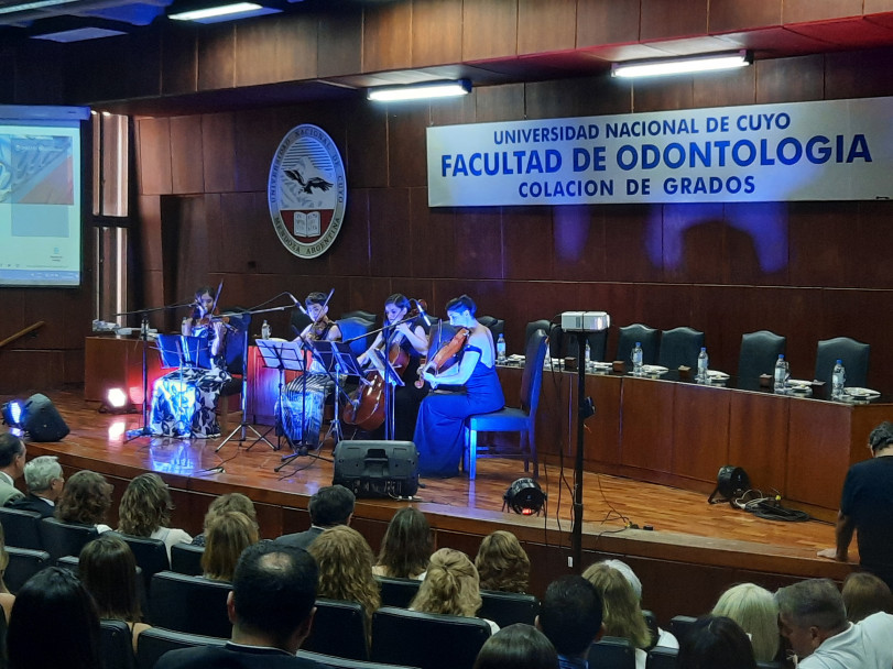 imagen La Facultad de Odontología tuvo su Acto de Colación de Pre-Grado, Grado y Posgrado