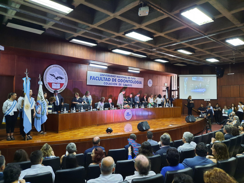 imagen La Facultad de Odontología tuvo su Acto de Colación de Pre-Grado, Grado y Posgrado