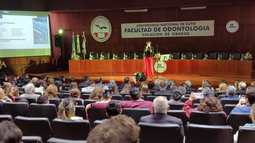 imagen La Facultad de Odontología tuvo su Acto de Colación