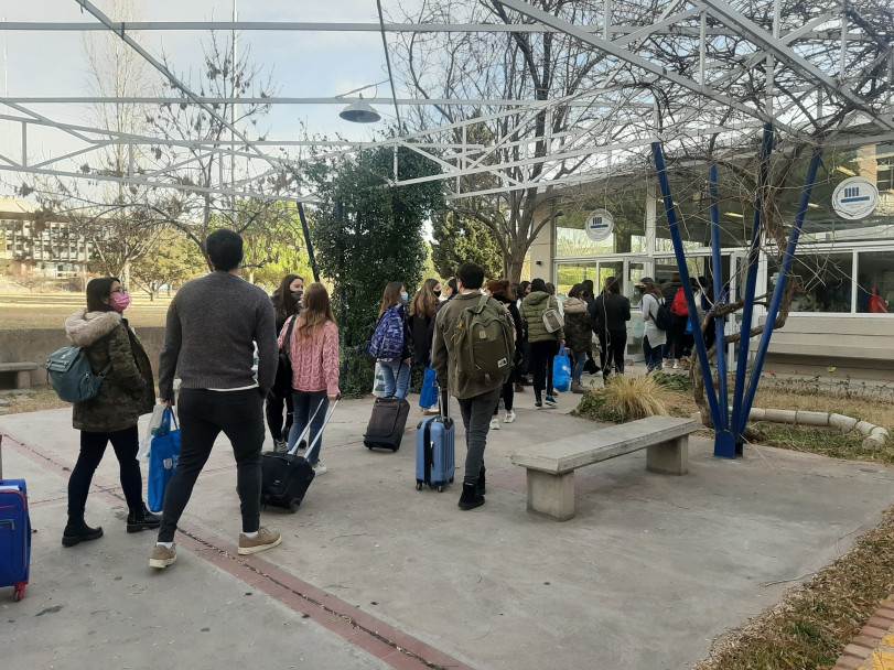 imagen La nueva cohorte de la carrera de Ortodoncia comienza sus actividades clínicas