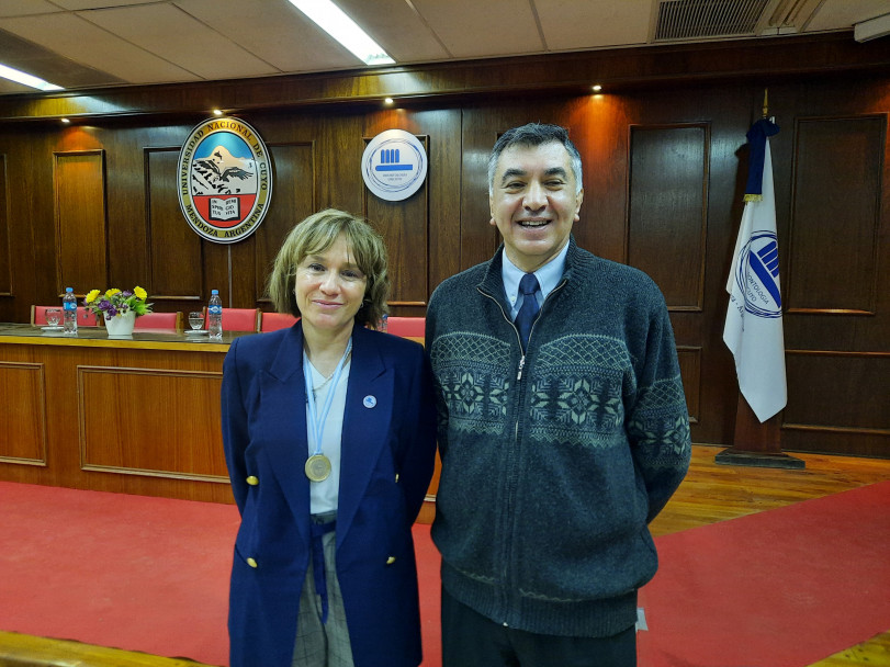 imagen Primera profesora egresada de la carrera de Doctorado de la FO-UNCUYO