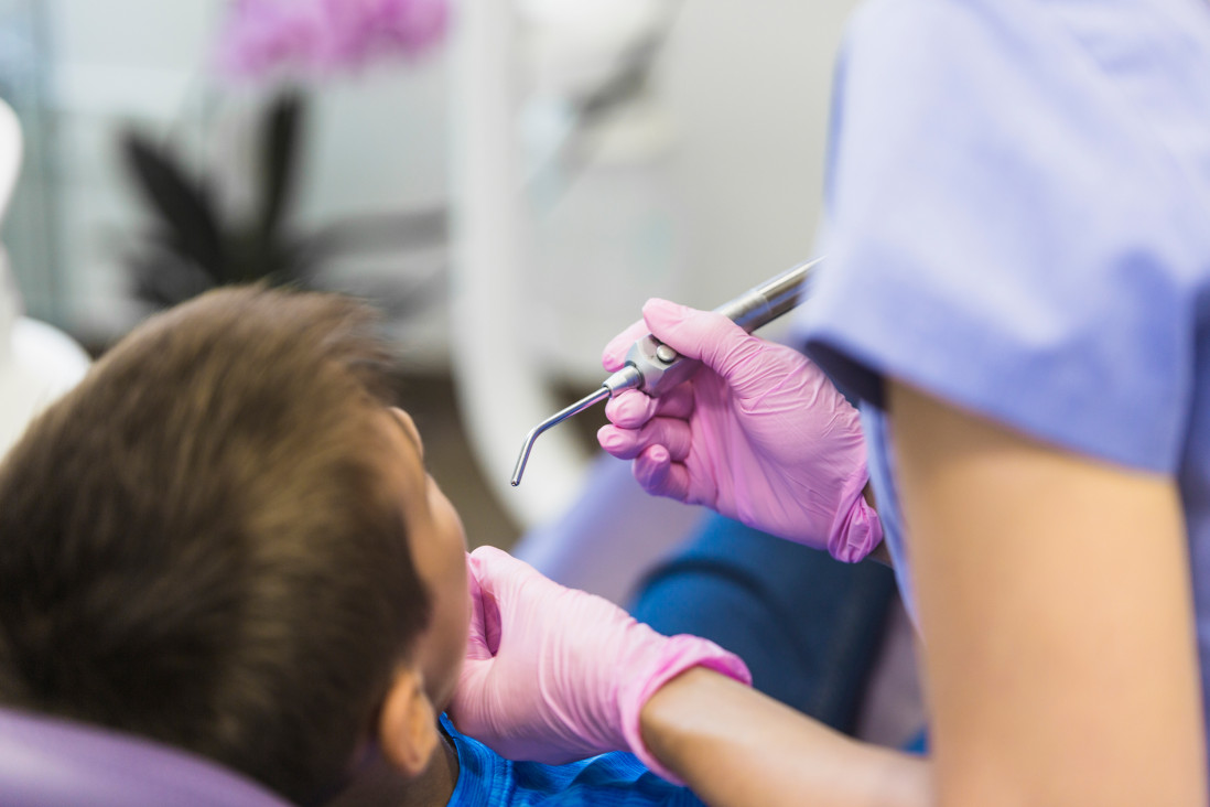 imagen Presentación de trabajos finales: Especialización en Odontología para niños y adolescentes