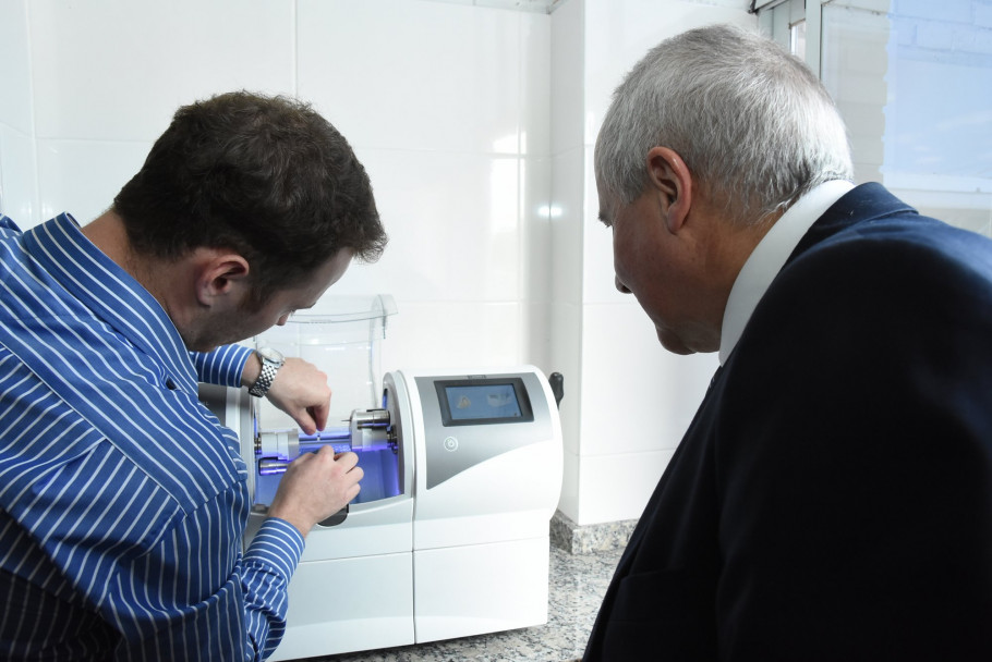 imagen El Centro Odontológico Digital, llegó a la Facultad de Odontología