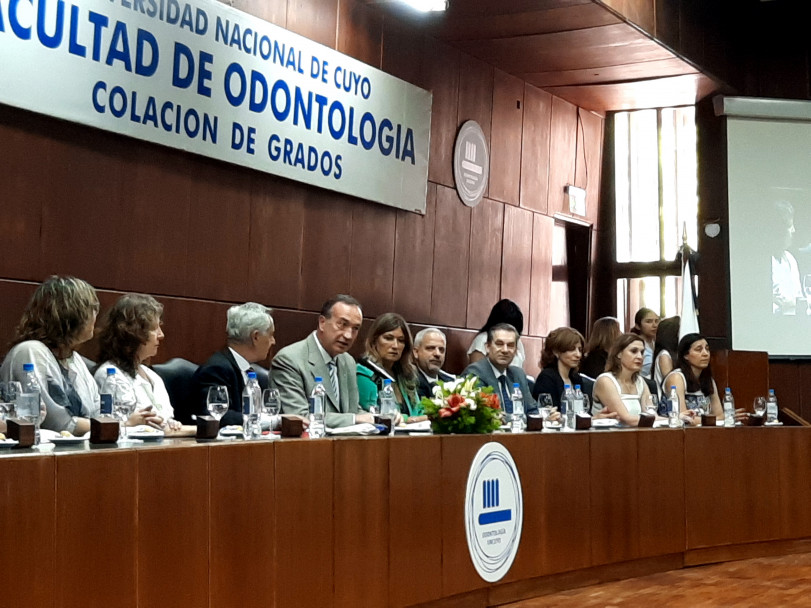 imagen La Facultad de Odontología tuvo su Acto de Colación de Pre-Grado, Grado y Posgrado