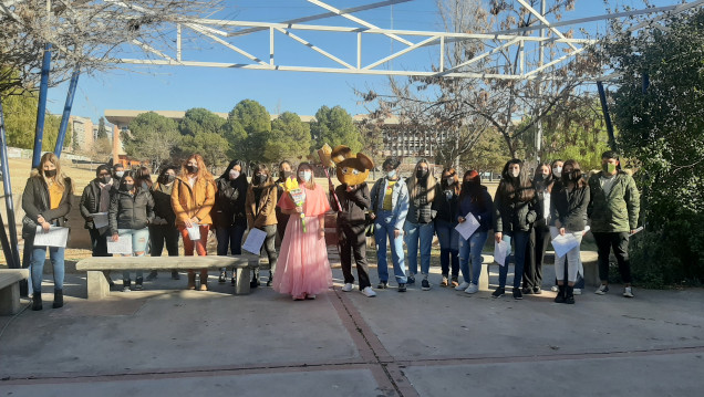 imagen Los aspirantes a la carrera de Odontología, tuvieron su facultad abierta