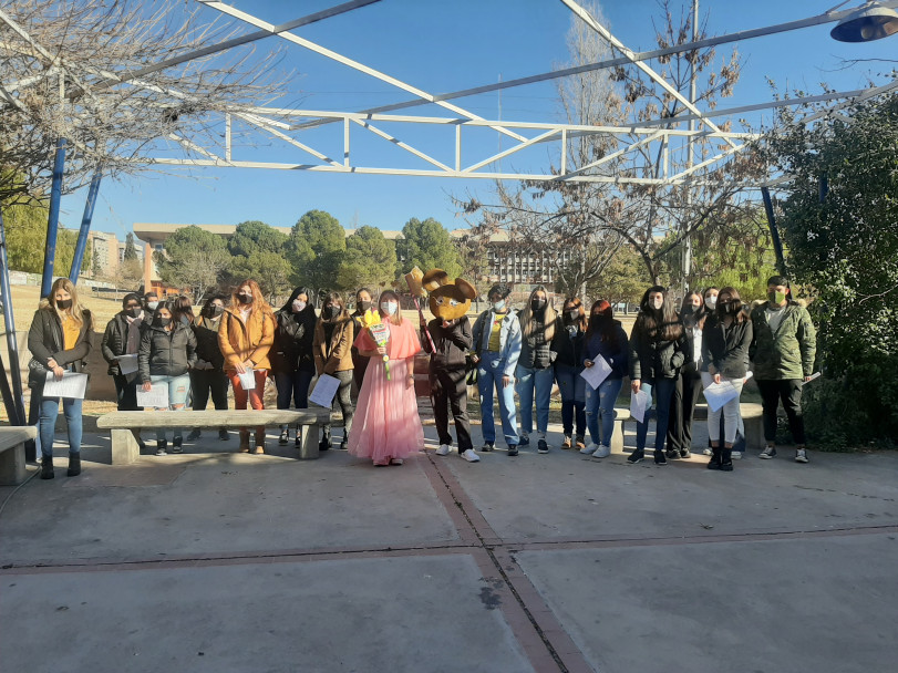 imagen Los aspirantes a la carrera de Odontología, tuvieron su facultad abierta