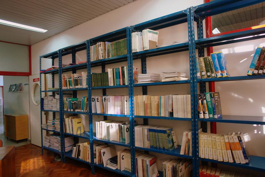 imagen ODONTOLOGÍA REESTRENA SU BIBLIOTECA Y SALAS DE ESTUDIO PARA ALUMNOS Y PROFESORES