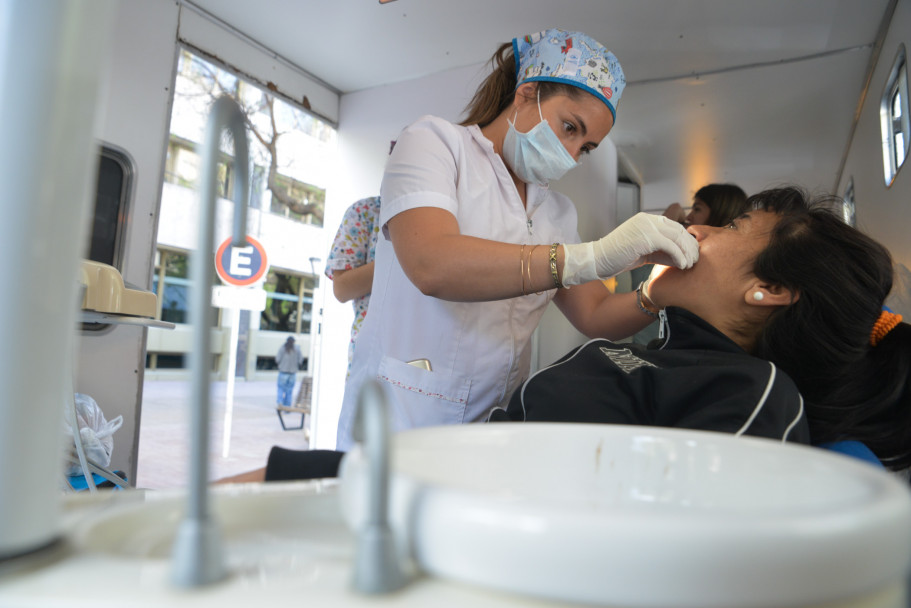 imagen Se llevó a cabo la Semana de la Odontología Latinoamericana en la FO