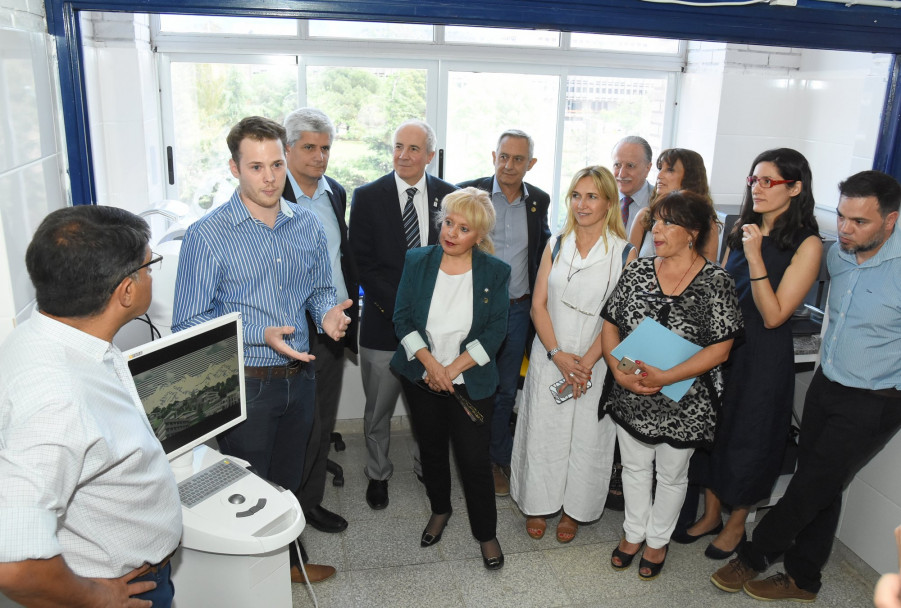 imagen El Centro Odontológico Digital, llegó a la Facultad de Odontología