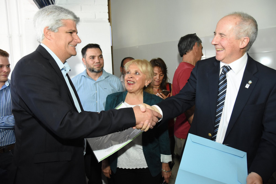 imagen El Centro Odontológico Digital, llegó a la Facultad de Odontología