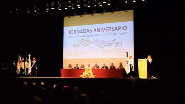 imagen Aniversario 40 años FO - 80 años COM