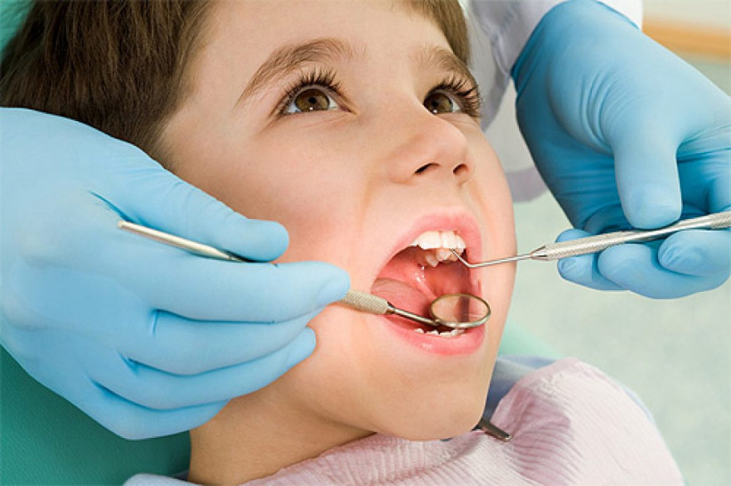 imagen Presentación de trabajos finales: Especialización en Odontología para niños y adolescentes