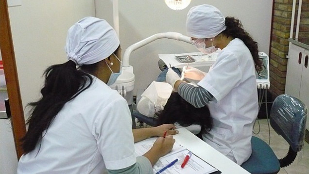 imagen Alumnos de quinto año brindarán nuevamente, atención odontológica a pacientes de nuestra comunidad. 