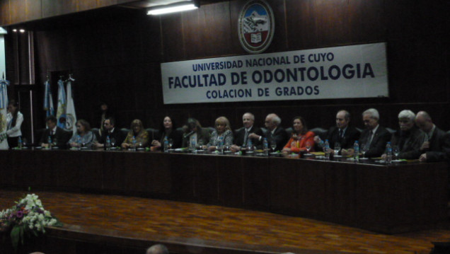 imagen  Colación de Grados de la Facultad de Odontología 2015