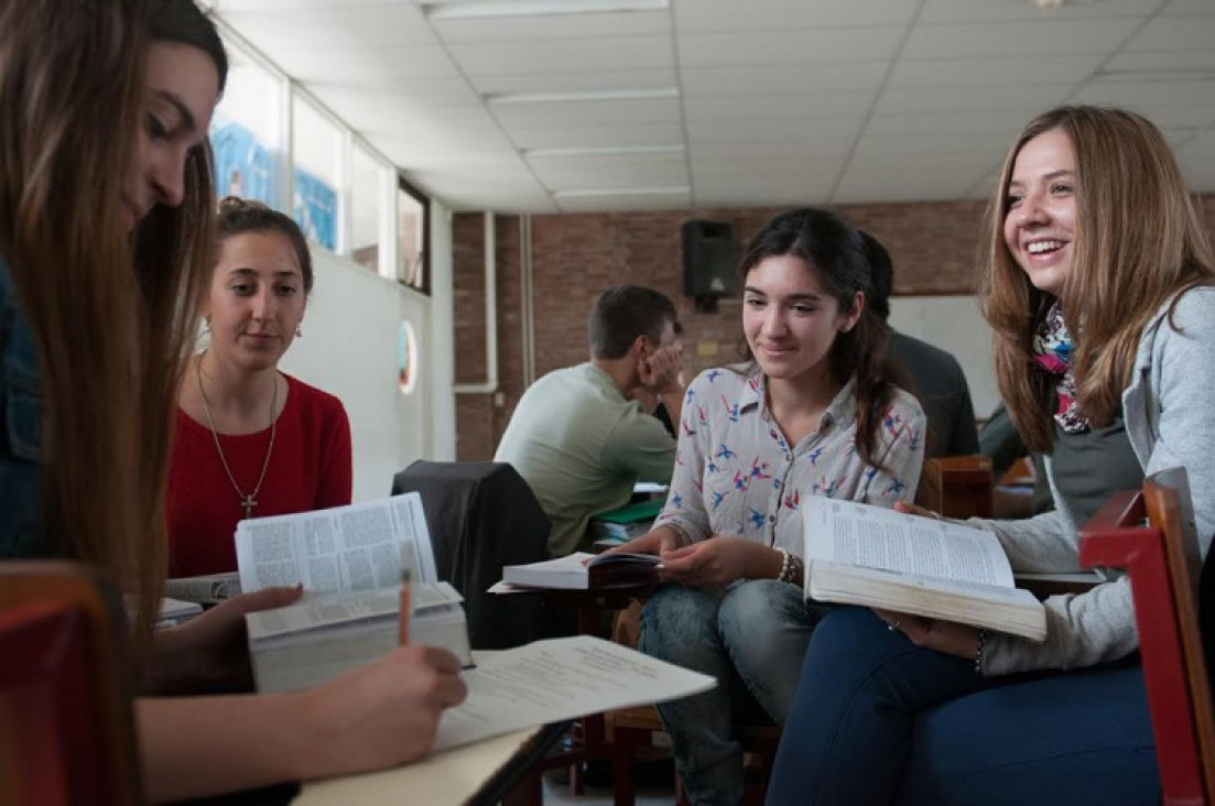 imagen ANOTAN PARA EXAMEN DE PORTUGUÉS COMO LENGUA EXTRANJERA