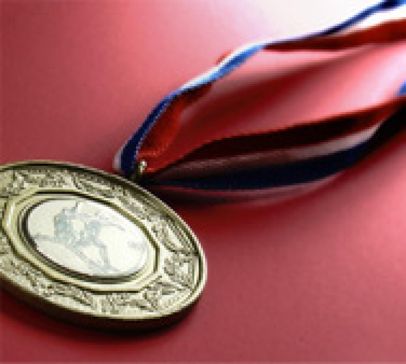 imagen PREMIO Academia Nacional de Odontología Bienio 2012 / 2013