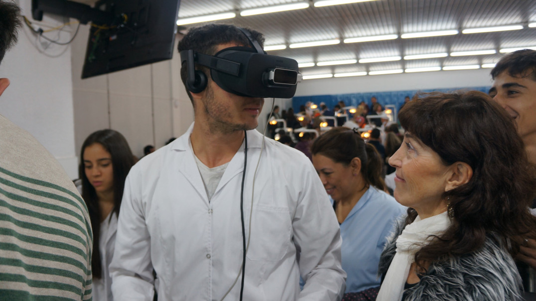 imagen ¡La innovación tecnológica llegó a la Facultad de Odontología!