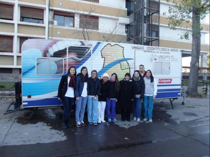 imagen Se realizaron actividades de Diagnóstico y Orientación Odontológica en la Facultad de Filosofía y Letras de la UNCUYO