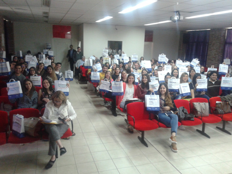 imagen Las Jornadas UNCUMEN 2017 se hicieron presentes en la Facultad de Odontología